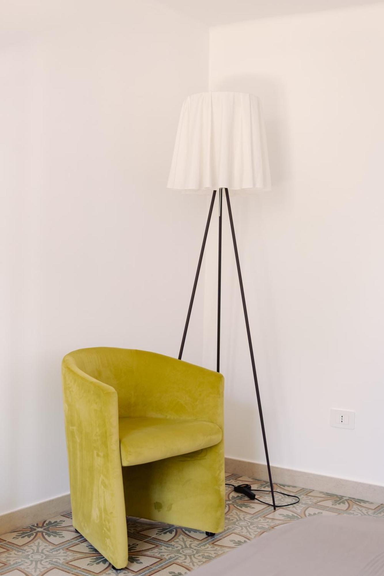 Casa Antonia - Terrace & Suites Bari Eksteriør billede