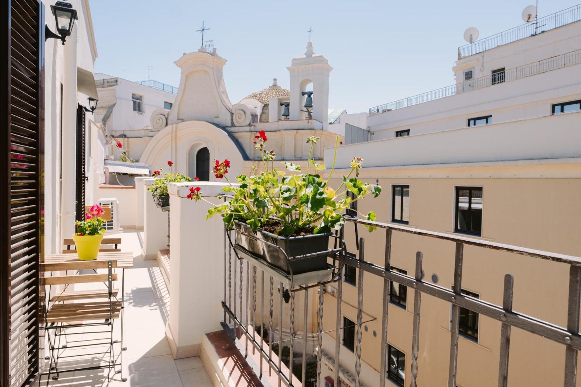 Casa Antonia - Terrace & Suites Bari Eksteriør billede